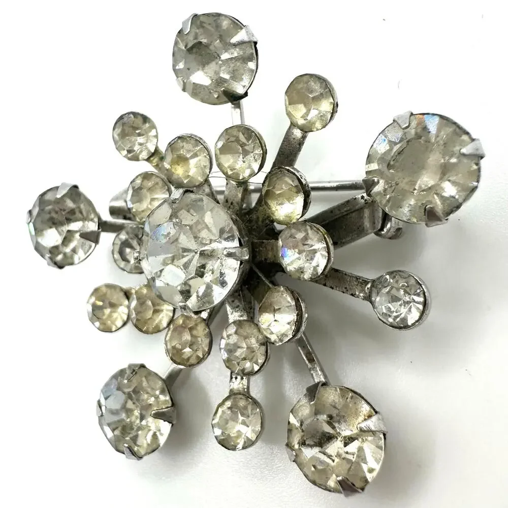 Vintage 1950s silver tone clear glass rhinestones starburst Sputnik brooch